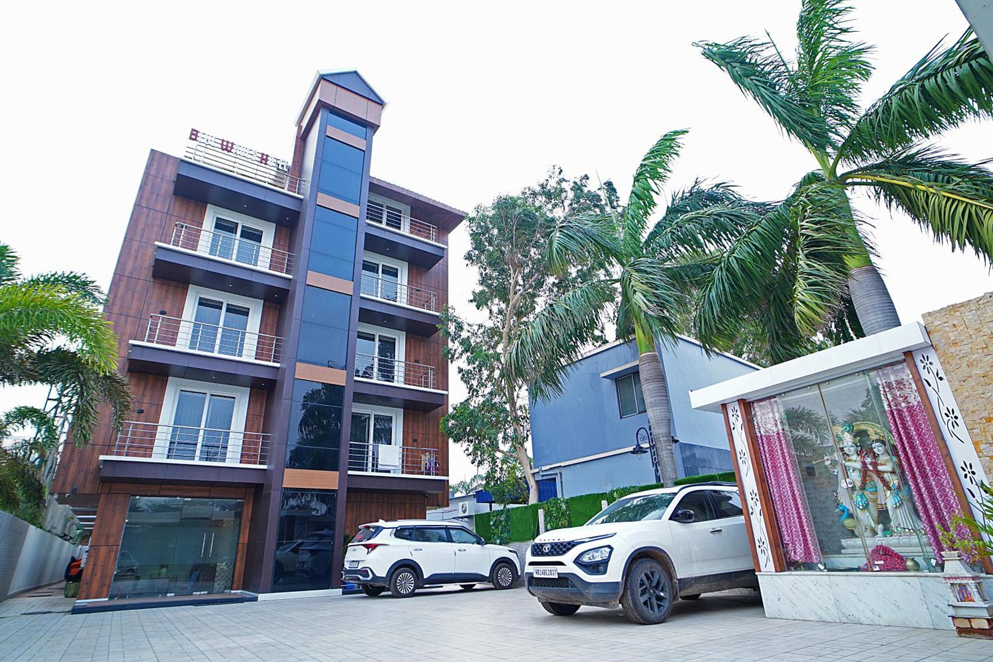 Blue Waves Hotel Tajpur 外观 照片